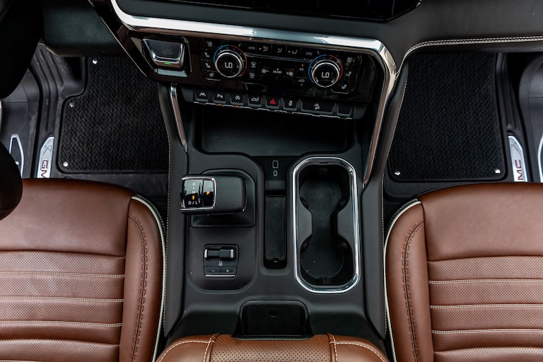 Gallery image 9 for GMC Sierra Denali Ultimate